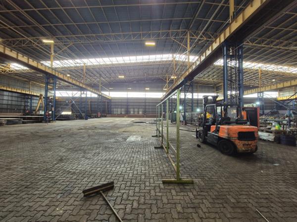 1 620 m² Industrial space
