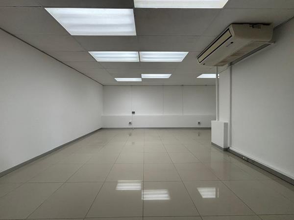63 m² Commercial space