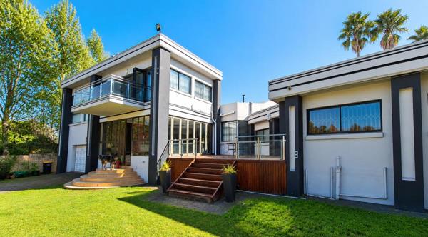 5 Bedroom House