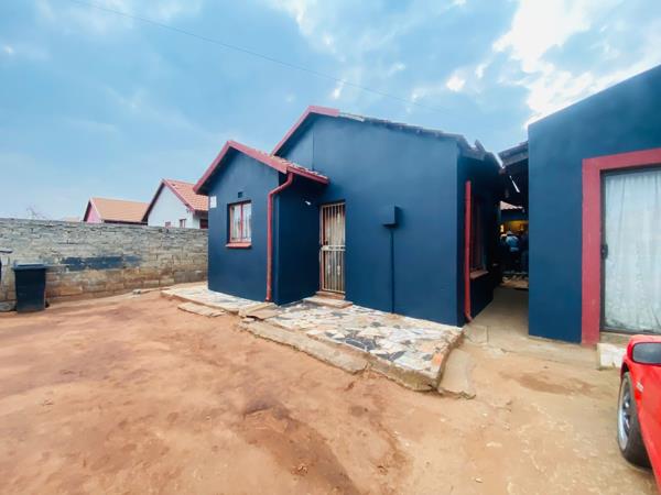 2 Bedroom House