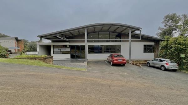 298 m² Office Space