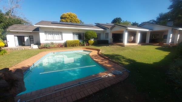 6 Bedroom House