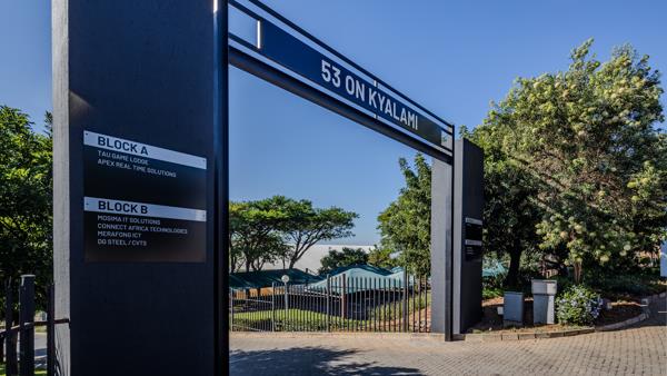 193 m² Commercial space