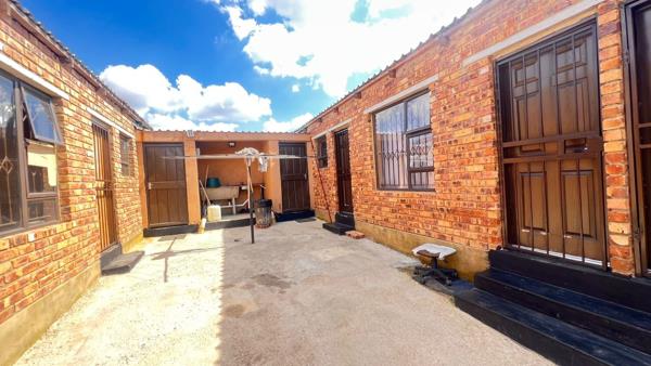 6 Bedroom House
