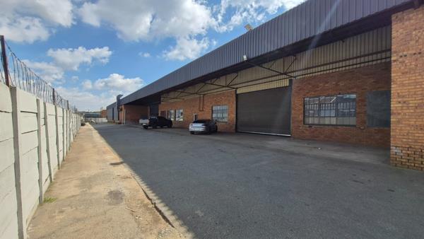 1 360 m² Industrial space