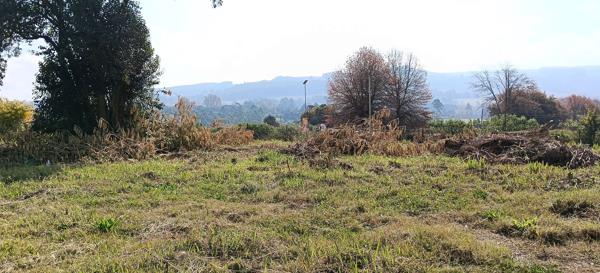 2 023 m² Land
