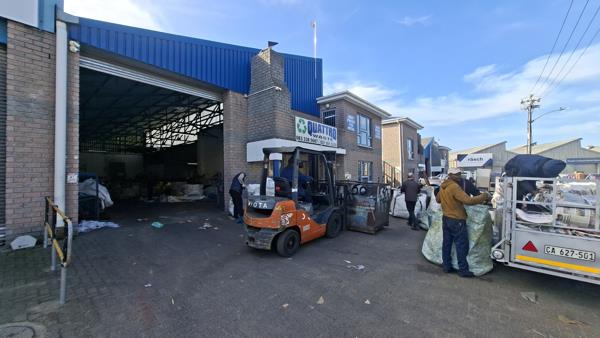 503 m² Industrial space