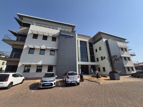 130 m² Commercial space