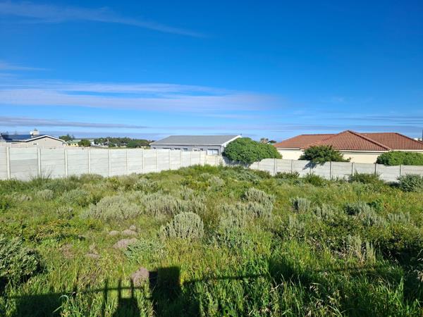 596 m² Land