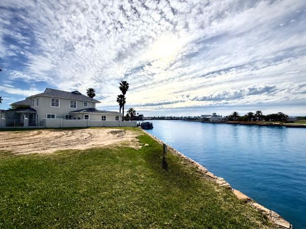 571 m² Land