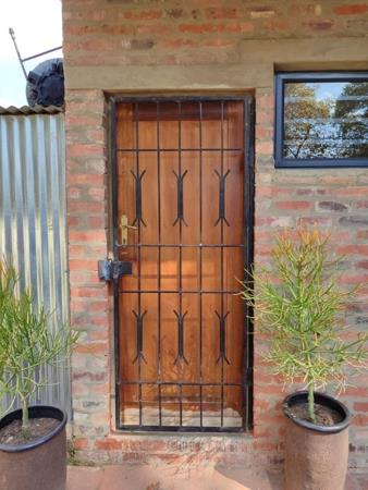1 Bedroom Garden Cottage