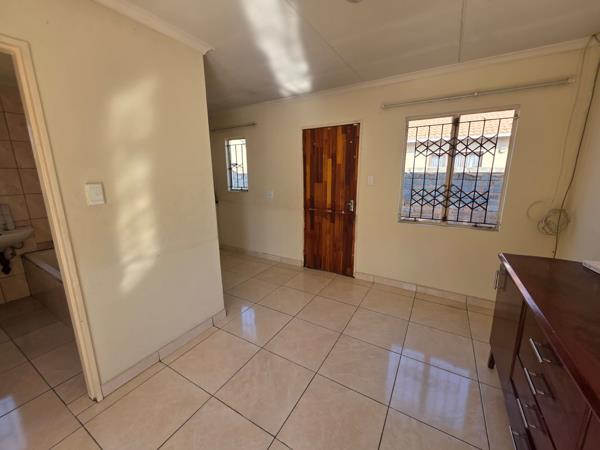 2 Bedroom House