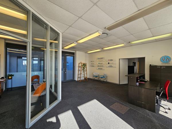158 m² Commercial space
