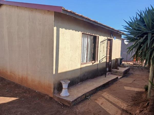 2 Bedroom House