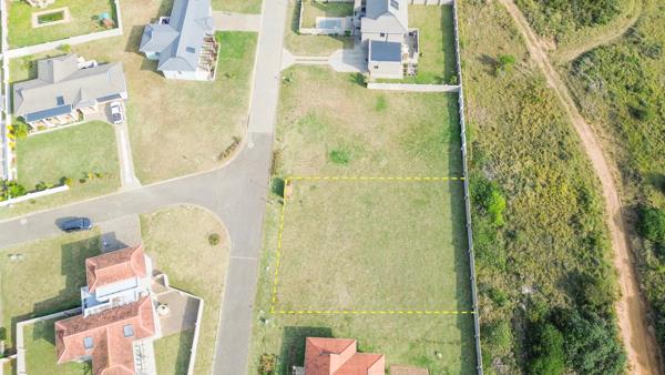 851 m² Land