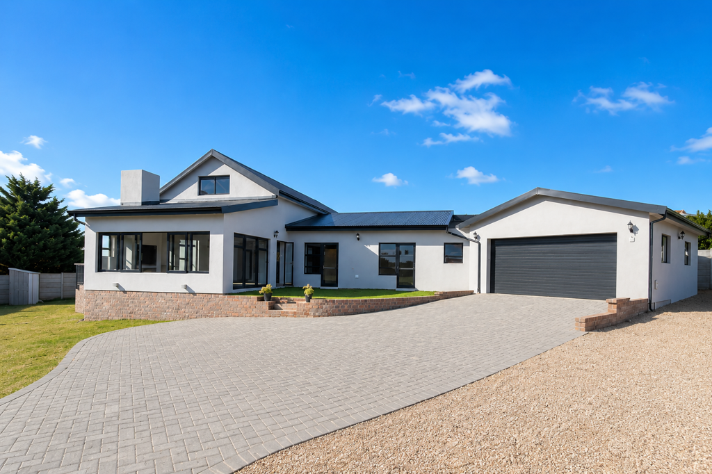 4 Bedroom House