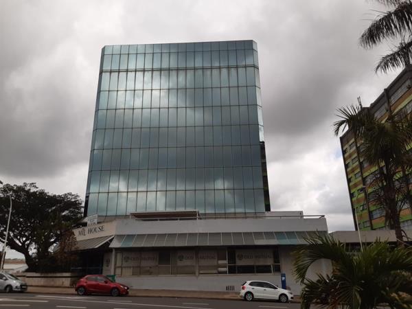 166 m² Commercial space