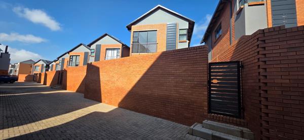 3 Bedroom Duplex
