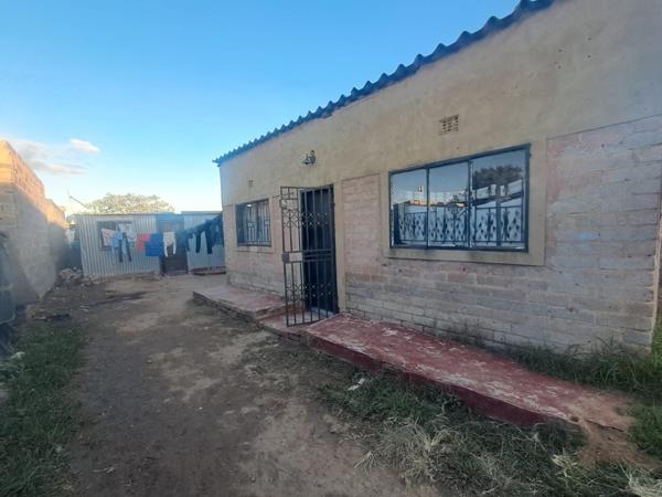 1 Bedroom House