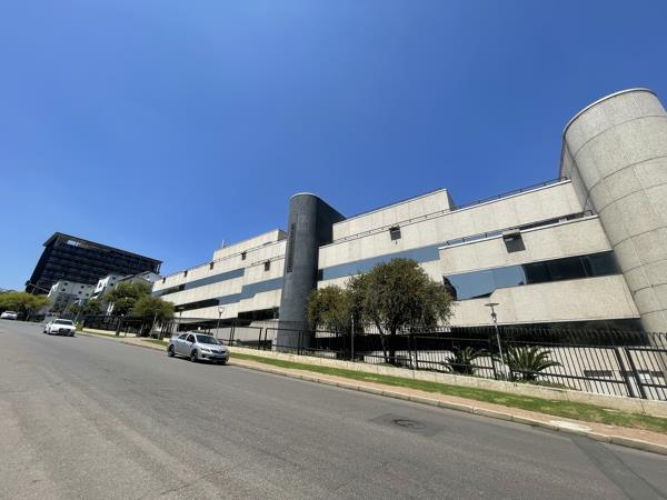 626 m² Commercial space