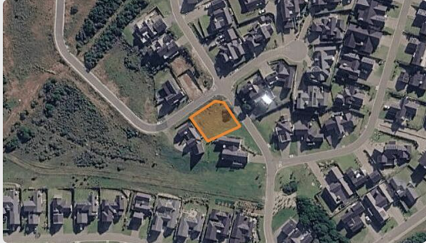 621 m² Land