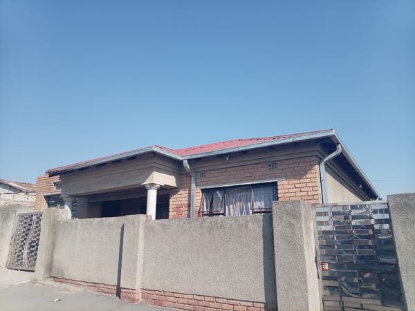 2 Bedroom House