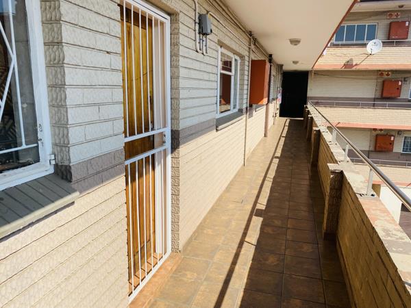 2 Bedroom Flat