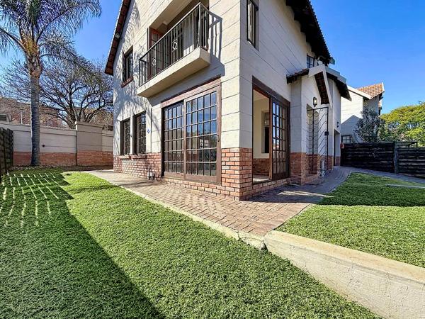 4 Bedroom Townhouse