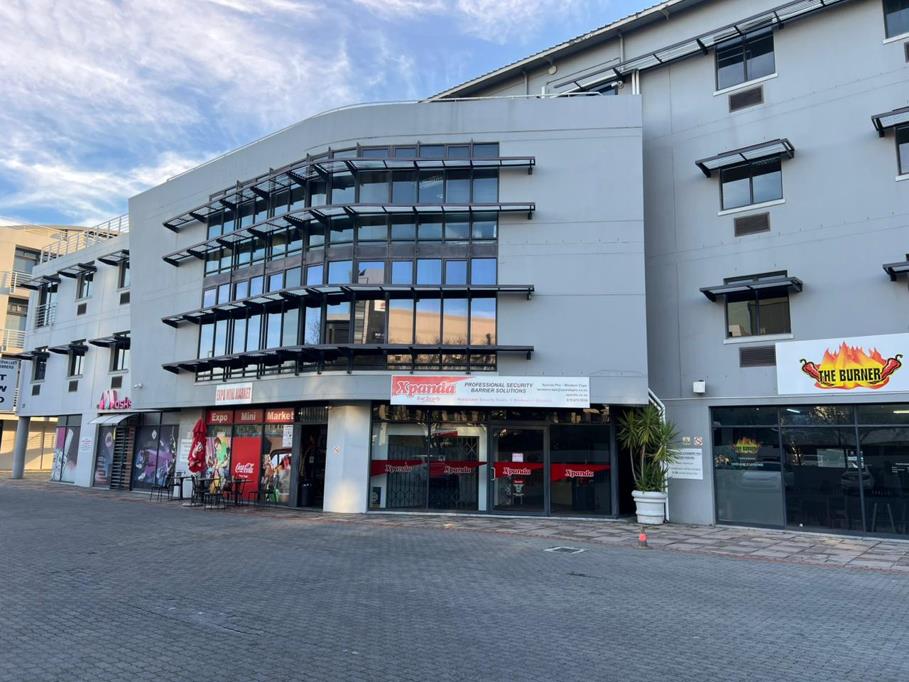 1 067 m² Commercial space
