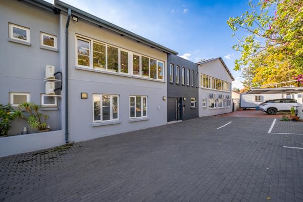 520 m² Office Space