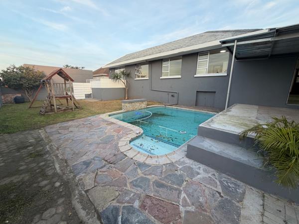 5 Bedroom House