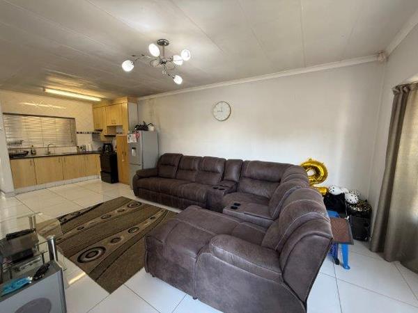 2 Bedroom Townhouse
