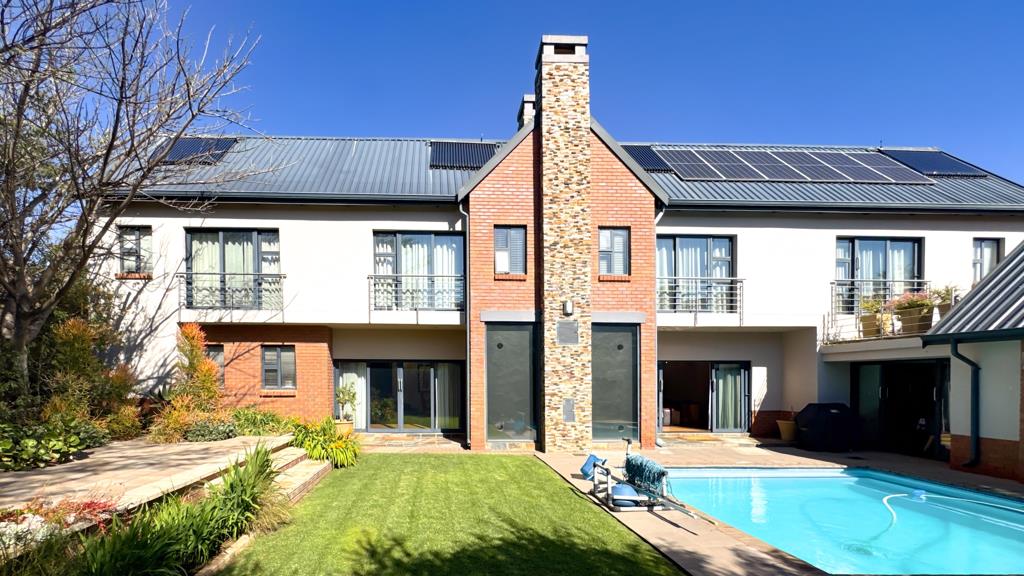 4 Bedroom House