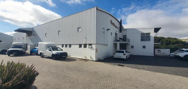 1 108 m² Industrial space