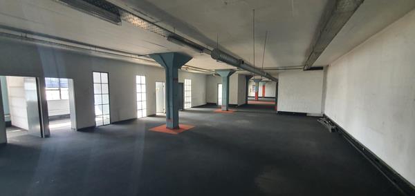 432 m² Industrial space