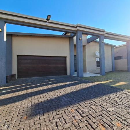 3 Bedroom Townhouse