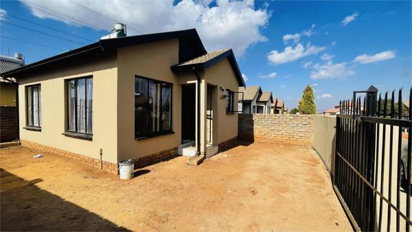 2 Bedroom House