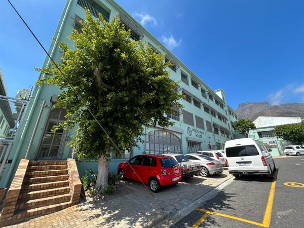 70 m² Commercial space