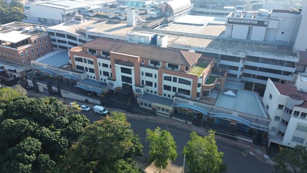 398 m² Commercial space
