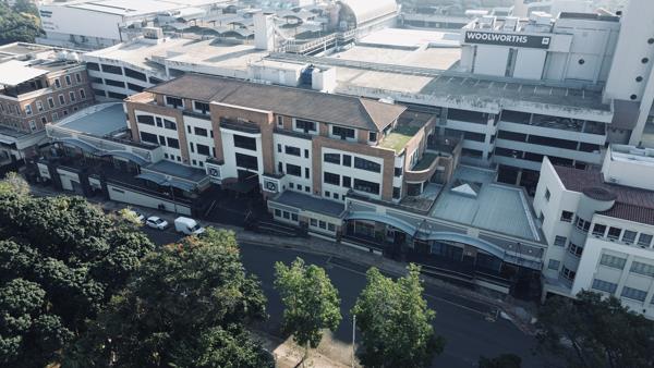 398 m² Commercial space