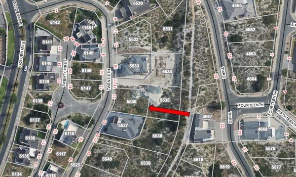 476 m² Land