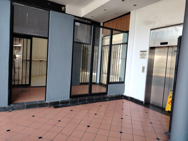 123 m² Retail Space