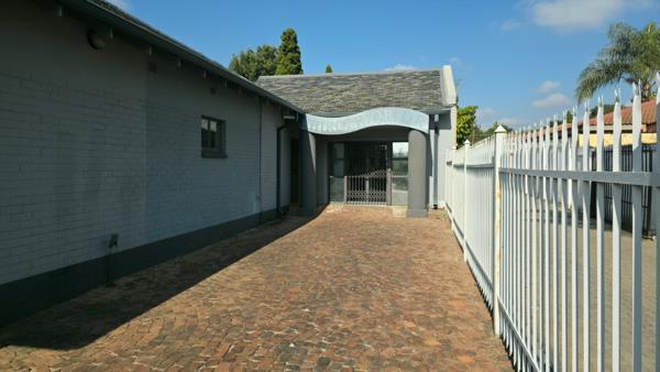 60 m² Commercial space