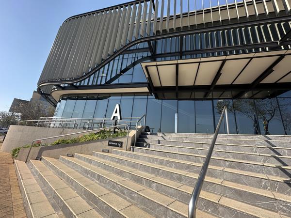 408.6 m² Commercial space