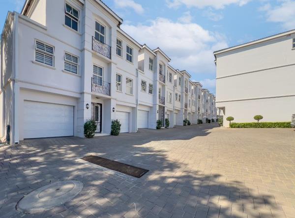 3 Bedroom Townhouse