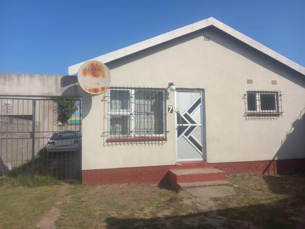 2 Bedroom House