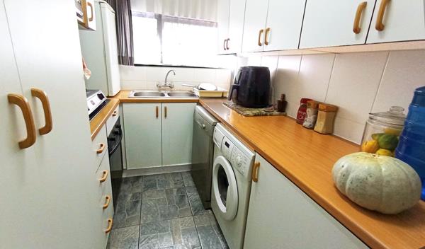 2 Bedroom Simplex