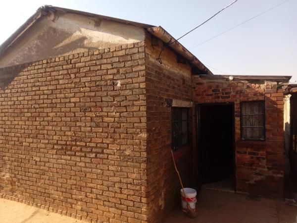 2 Bedroom House