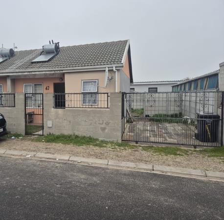 2 Bedroom House