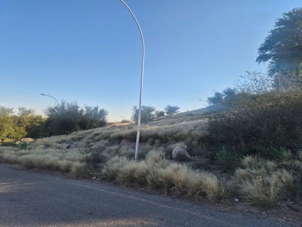 1 284 m² Land